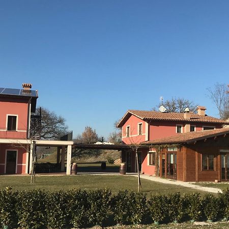 法布里亚诺Agriturismo La Vita E Bella别墅 外观 照片